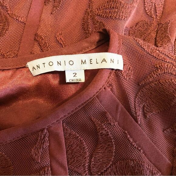 Antonio Melanie Burgundy colored lace dress size 2 - Picture 5 of 5